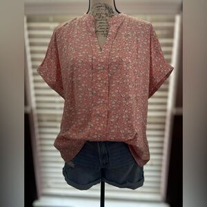 SHEIN LUNE Curve Flower Pattern Blouse